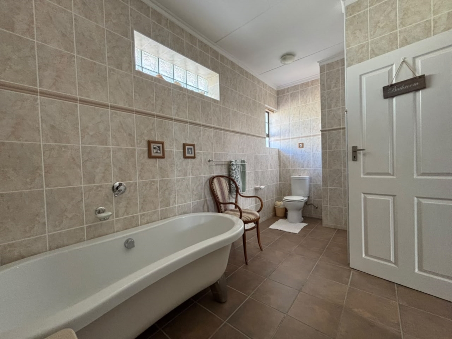 4 Bedroom Property for Sale in Diaz Beach Western Cape